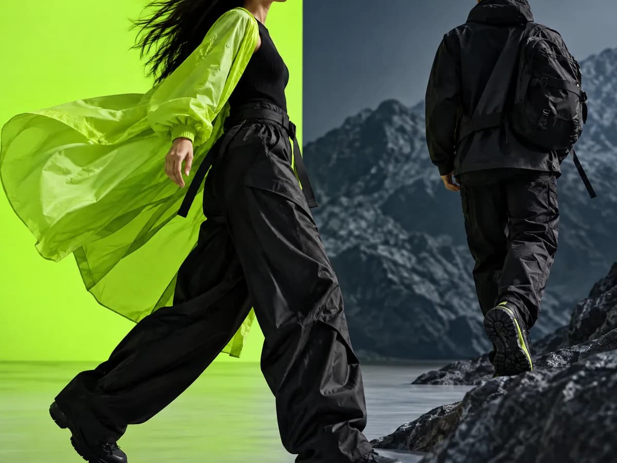 Abstract lime chroma studio scene for the Vidione video creation platform